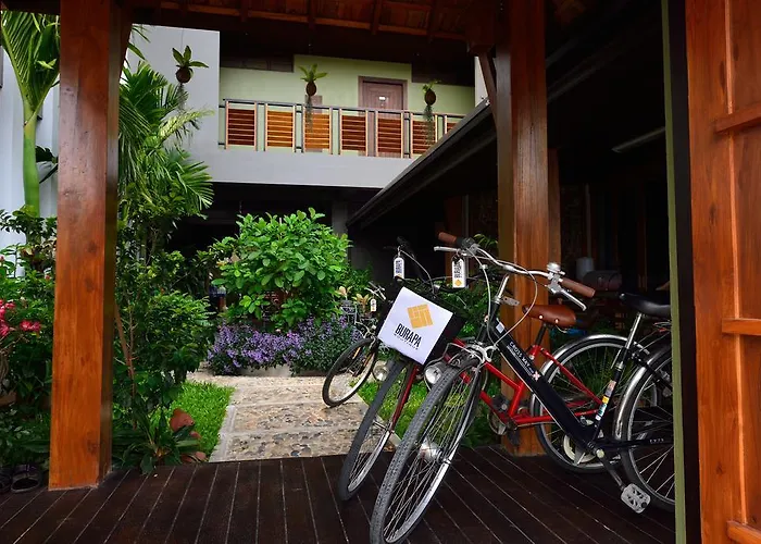 Burapa Boutique